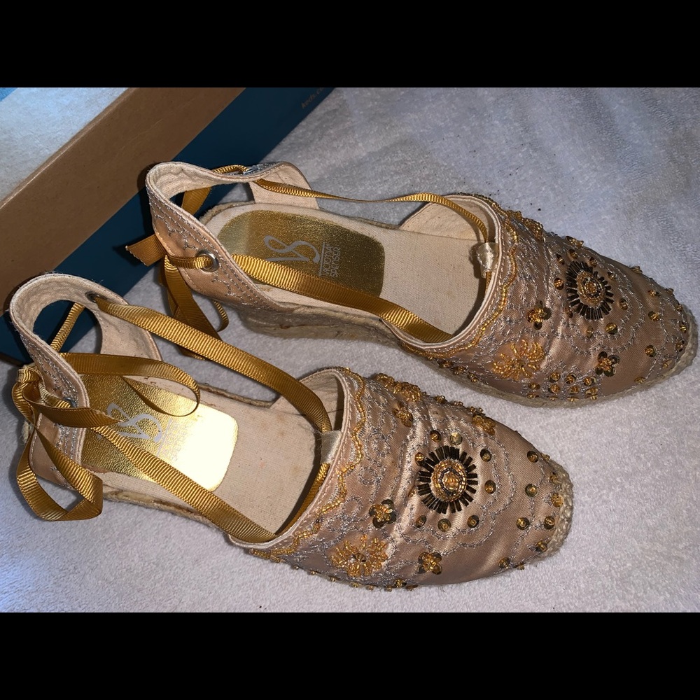 Victoria Spencer wedges